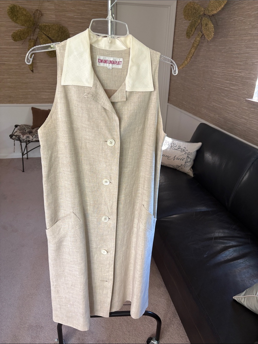 Beige Sleeveless Shift Dress with White Collar
